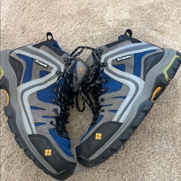 Columbia Men Columbia Hiking Boots